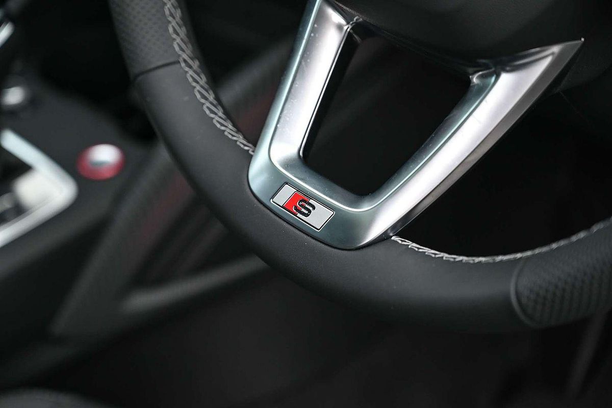 2025 Audi SQ2 GA