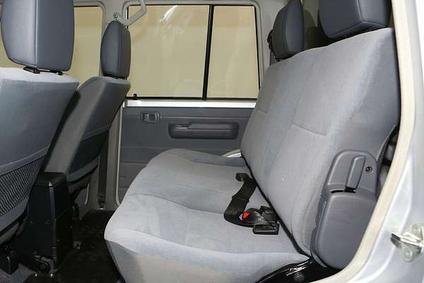 2024 Toyota Landcruiser GXL VDJL79R 4X4