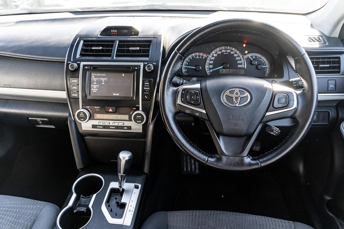 2015 Toyota Camry Atara S ASV50R
