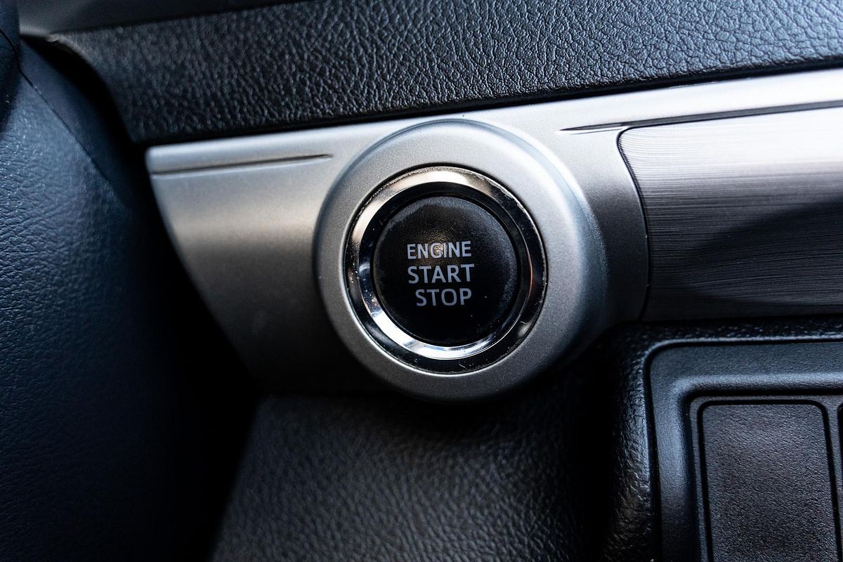 2015 Toyota Camry Atara S ASV50R