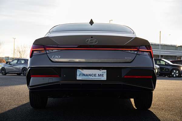 2025 Hyundai i30 Elite Hybrid CN7.V2
