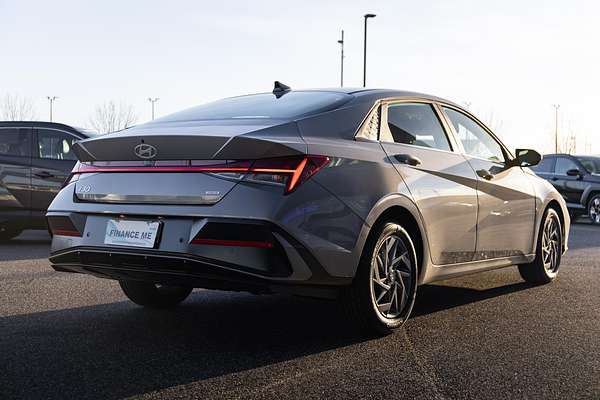 2025 Hyundai i30 Elite Hybrid CN7.V2