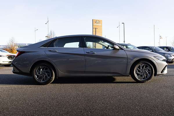 2025 Hyundai i30 Elite Hybrid CN7.V2