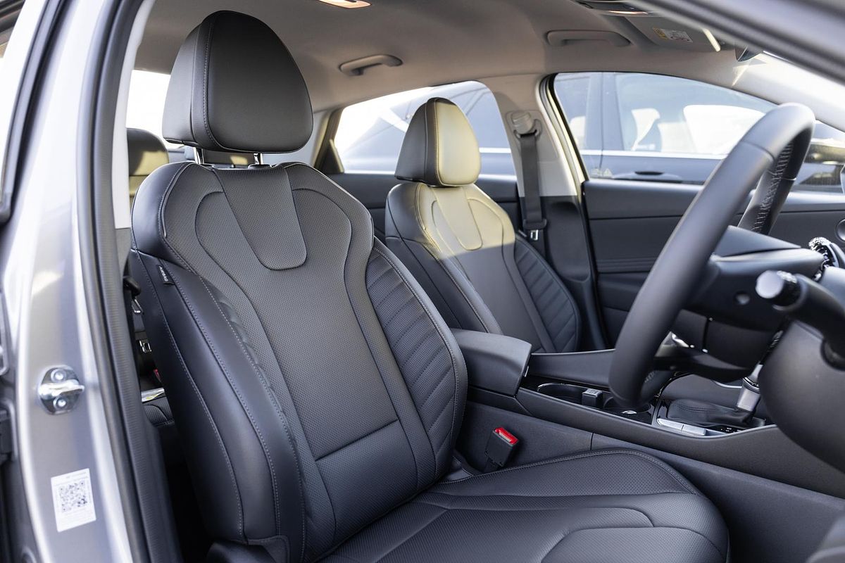 2025 Hyundai i30 Elite Hybrid CN7.V2