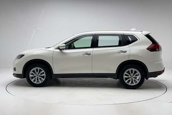 2022 Nissan X-TRAIL ST T32