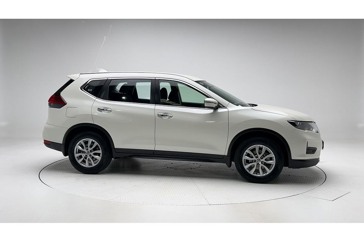 2022 Nissan X-TRAIL ST T32