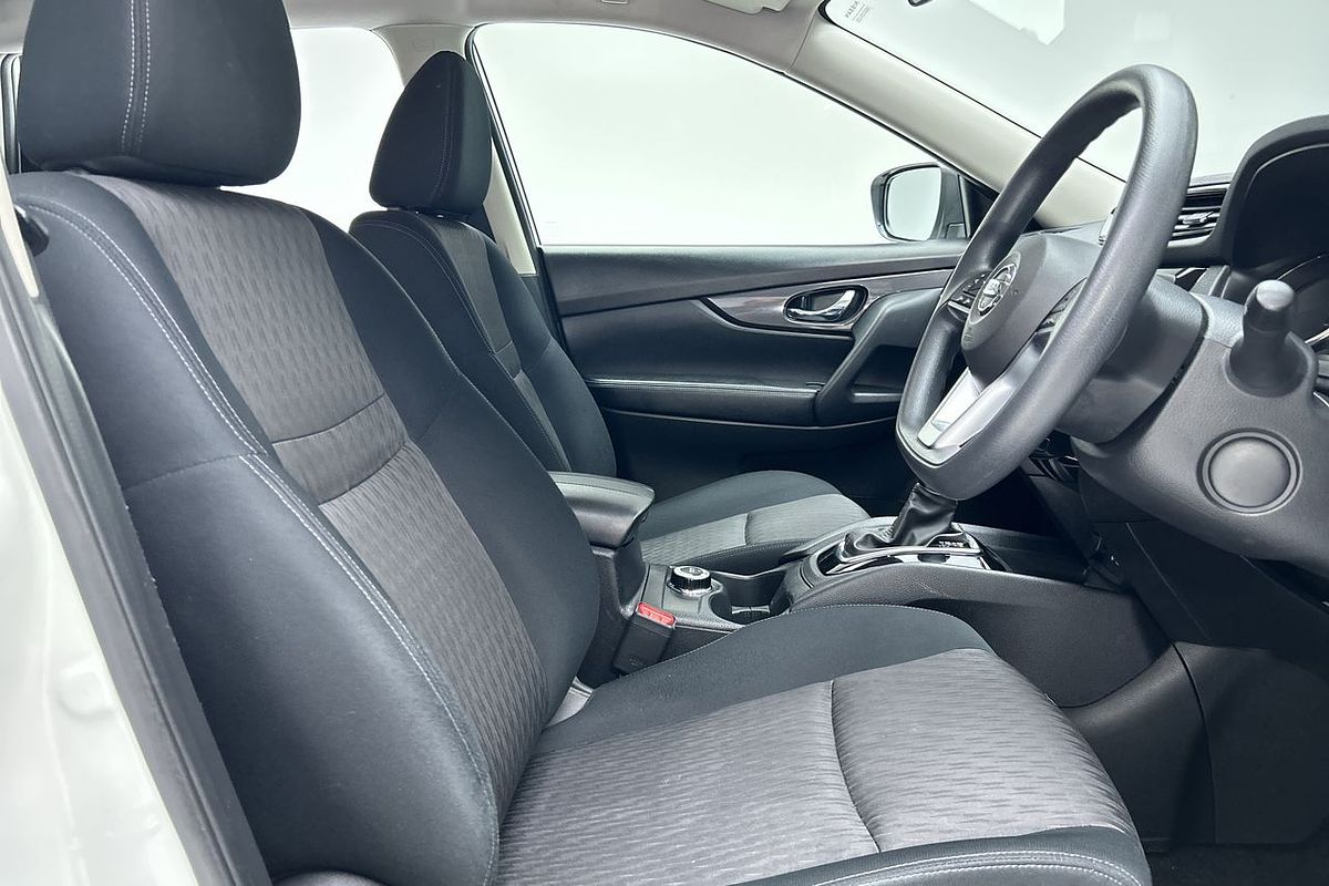 2022 Nissan X-TRAIL ST T32