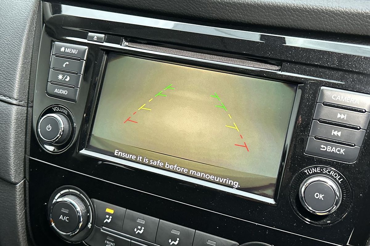 2022 Nissan X-TRAIL ST T32