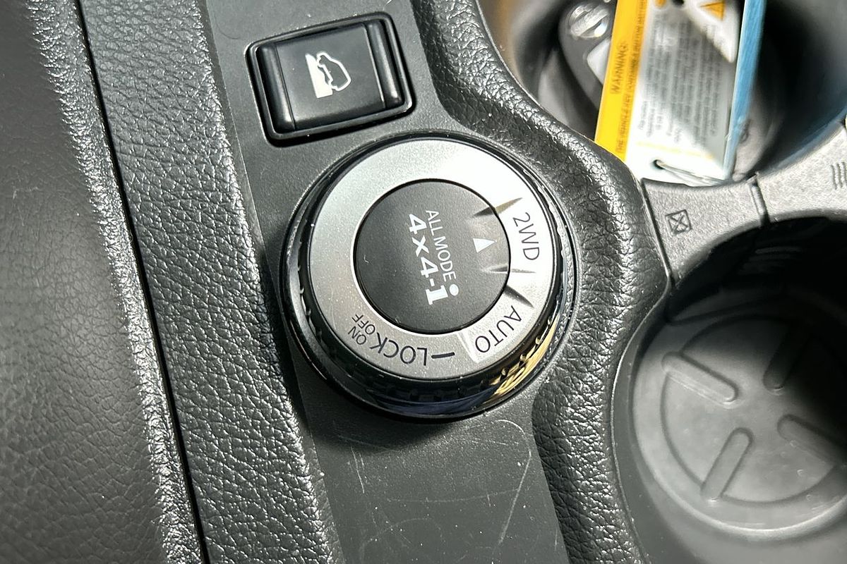 2022 Nissan X-TRAIL ST T32