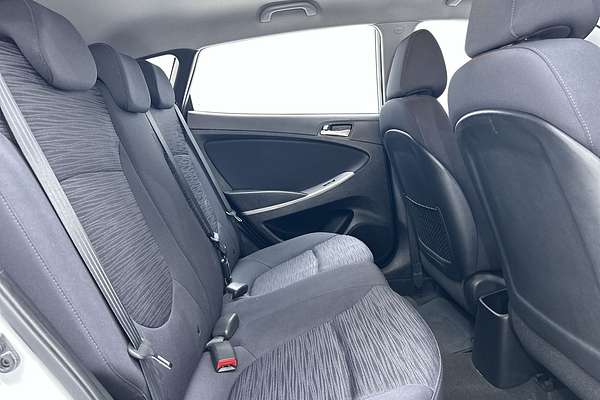 2018 Hyundai Accent Sport RB6