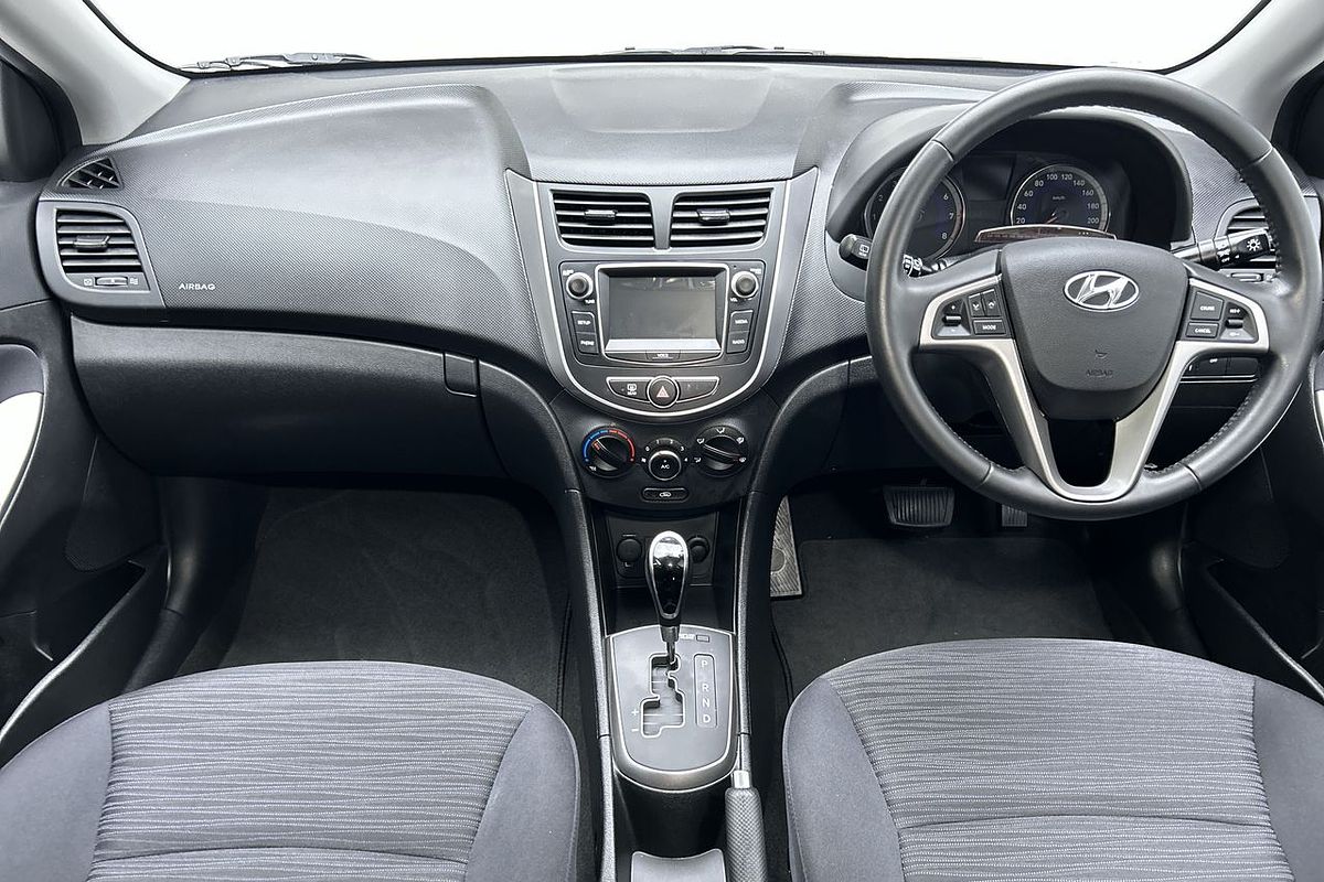 2018 Hyundai Accent Sport RB6