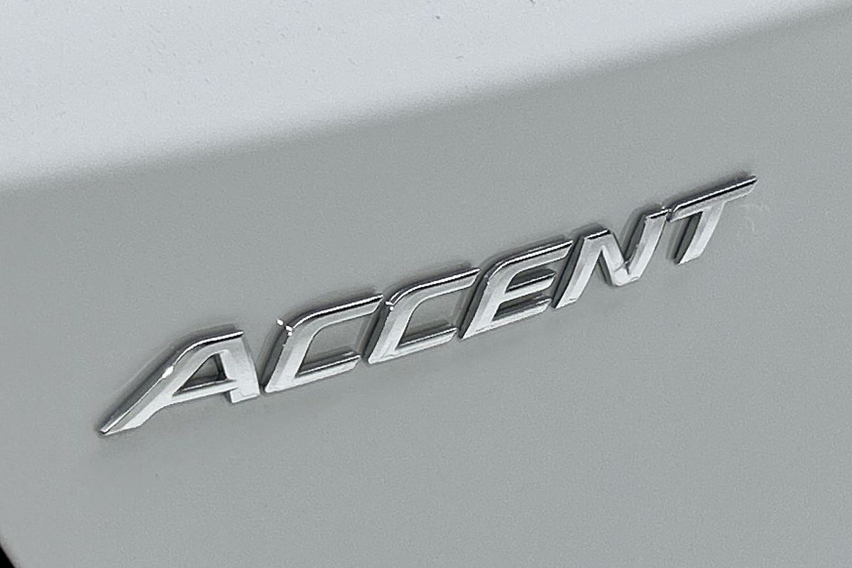 2018 Hyundai Accent Sport RB6