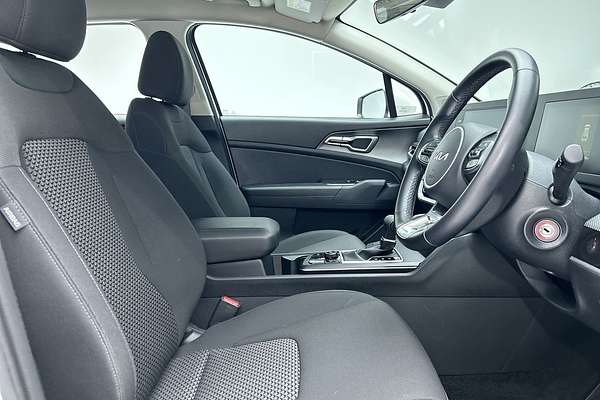 2024 Kia Sportage S NQ5