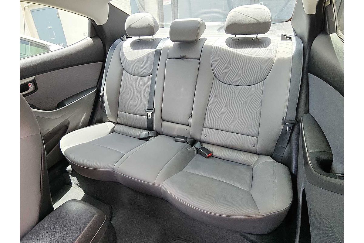 2012 Hyundai Elantra GLS