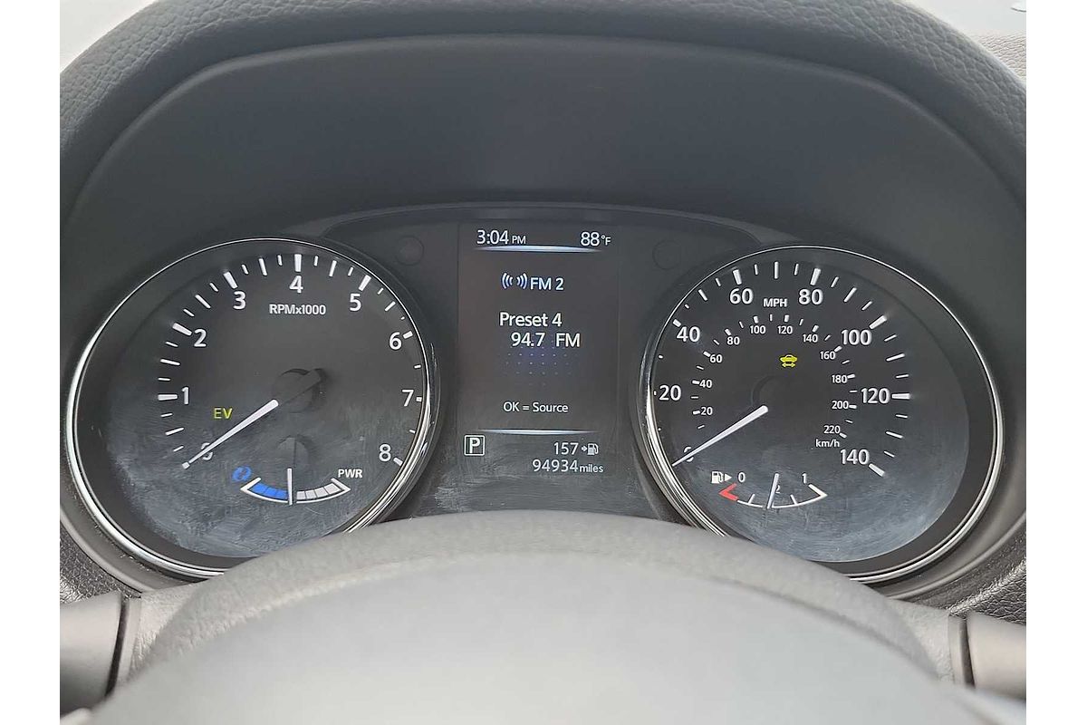 2017 Nissan Rogue SV Hybrid