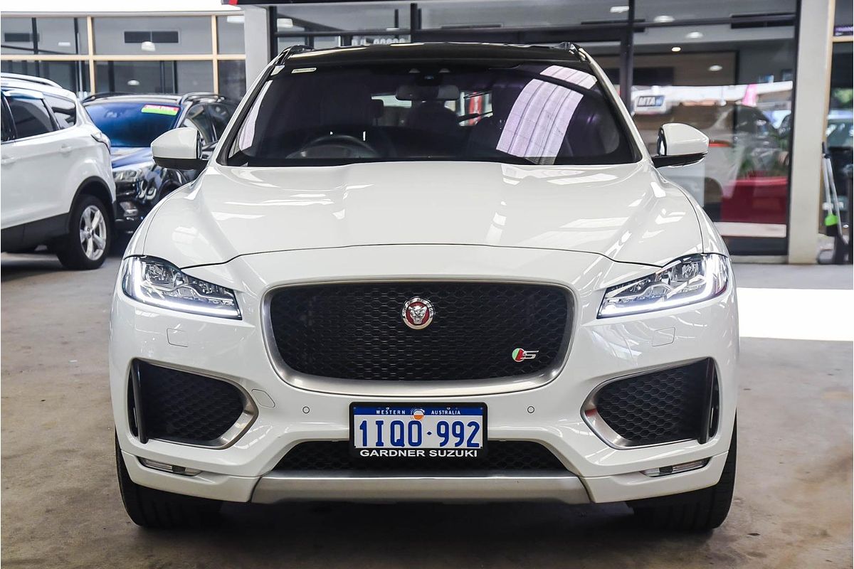 2017 Jaguar F-PACE 35t S X761