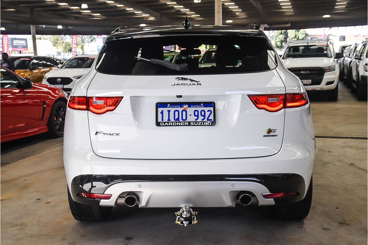 2017 Jaguar F-PACE 35t S X761