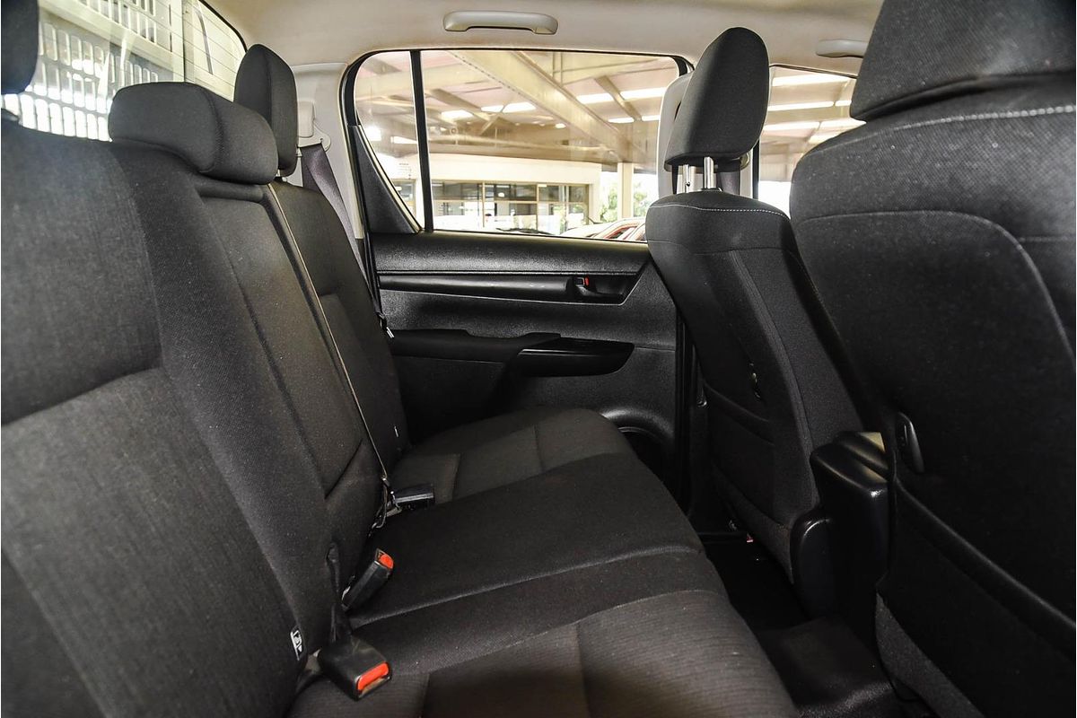 2021 Toyota Hilux SR GUN126R 4X4