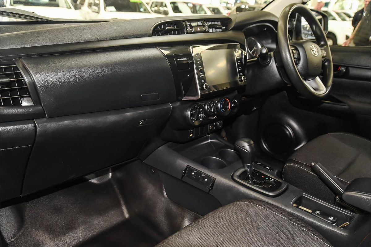 2021 Toyota Hilux SR GUN126R 4X4