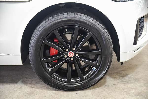 2017 Jaguar F-PACE 35t S X761
