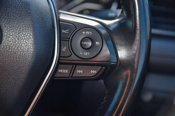2018 Toyota Camry Ascent Sport AXVH71R