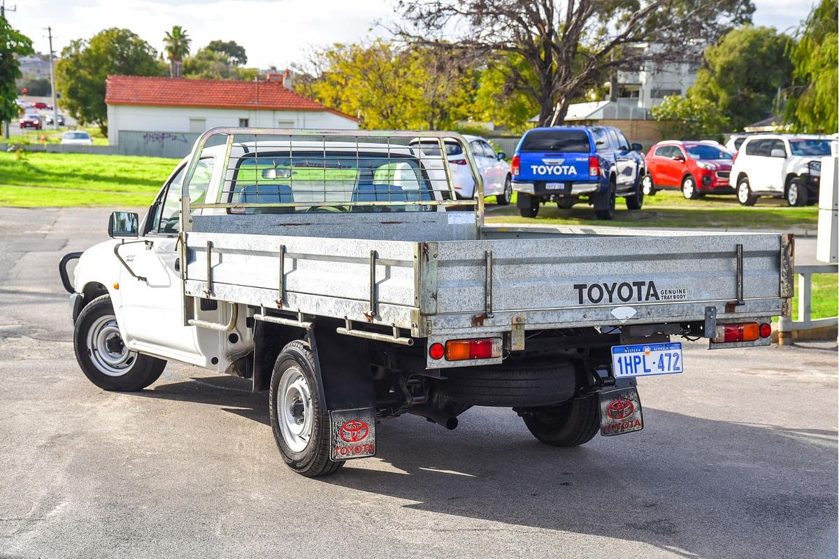 2004 Toyota Hilux RZN149R Rear Wheel Drive