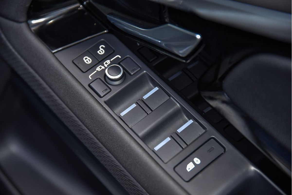 2019 Land Rover Range Rover Evoque D150 S L551