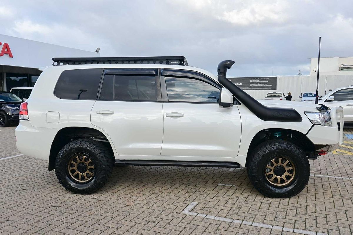 2018 Toyota Landcruiser GXL VDJ200R