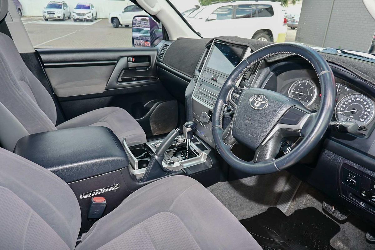 2018 Toyota Landcruiser GXL VDJ200R