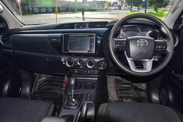 2019 Toyota Hilux SR GUN126R 4X4
