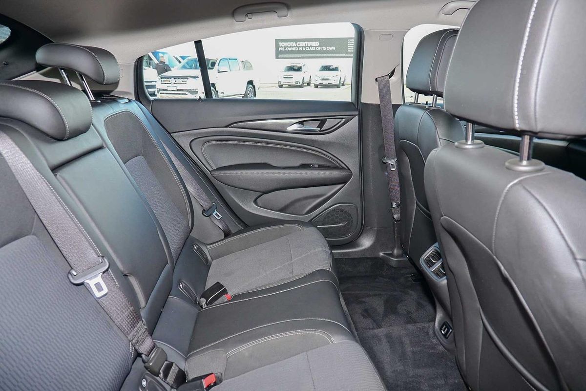 2018 Holden Commodore RS ZB