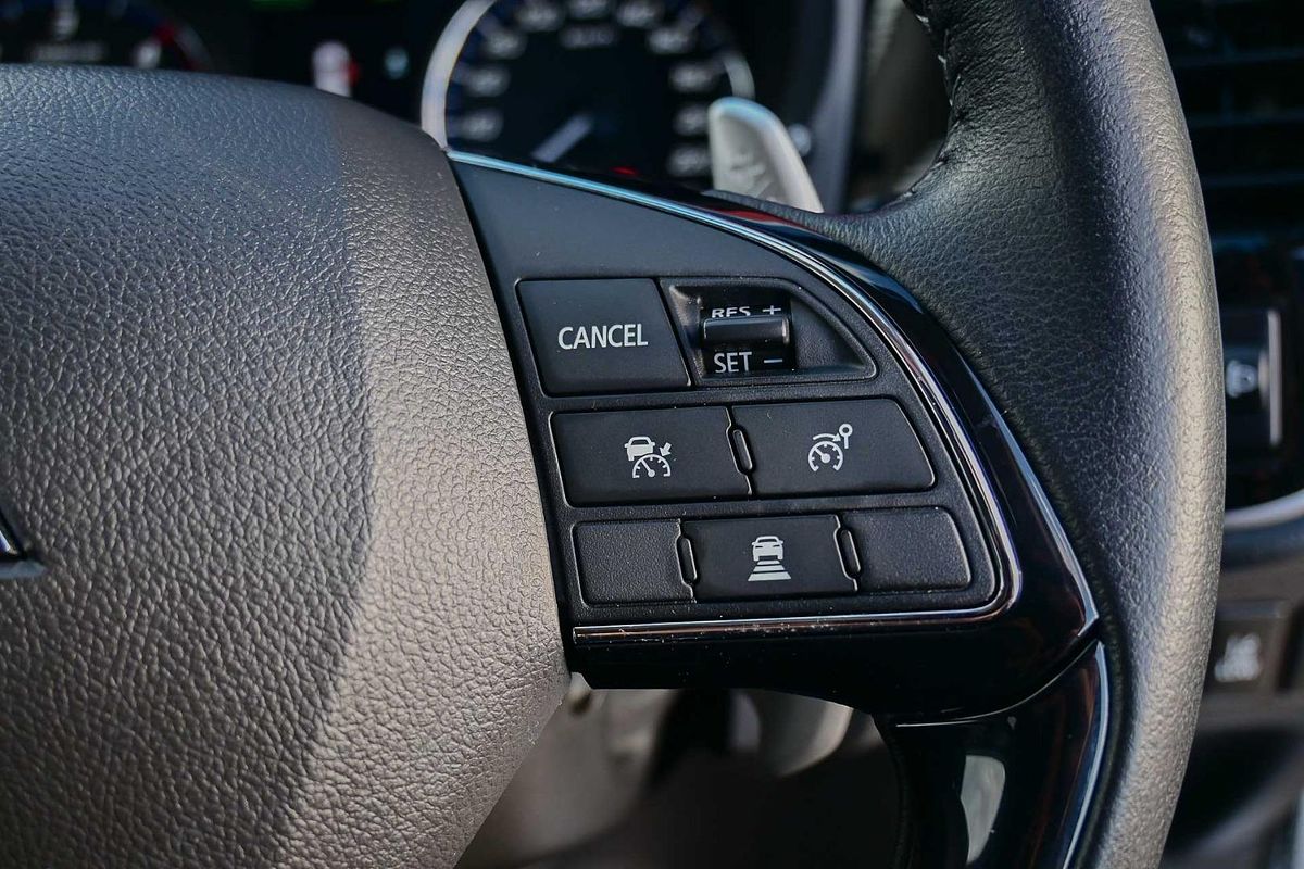 2019 Mitsubishi Outlander LS ZL