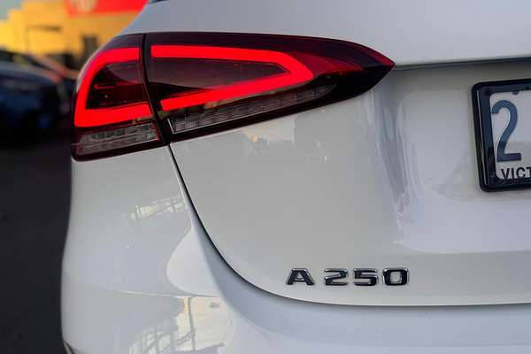 2022 Mercedes-Benz A-Class A250 V177