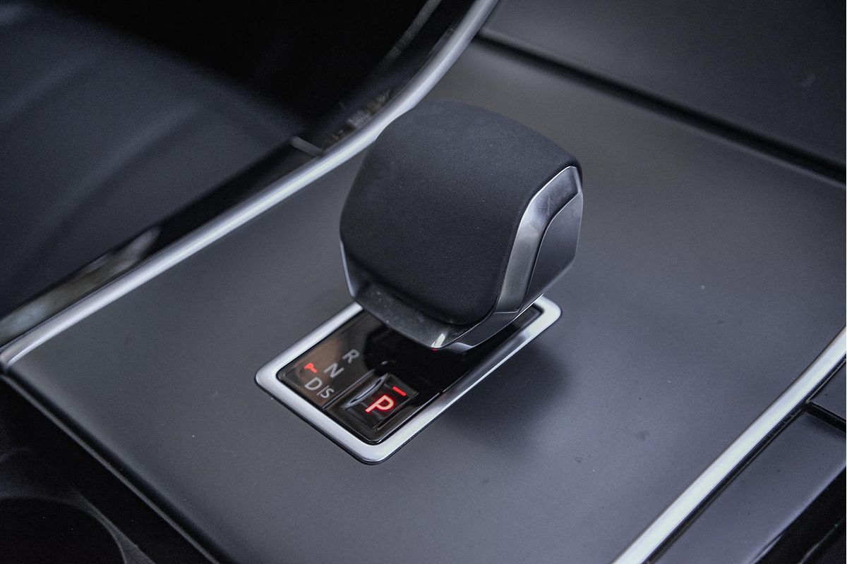 2024 Land Rover Range Rover Evoque P250 Dynamic HSE L551