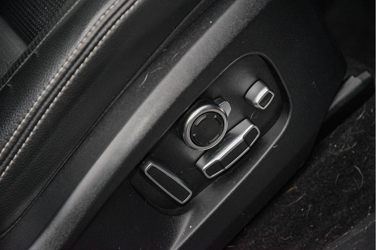 2021 Jaguar F-PACE P250 R-Dynamic SE X761
