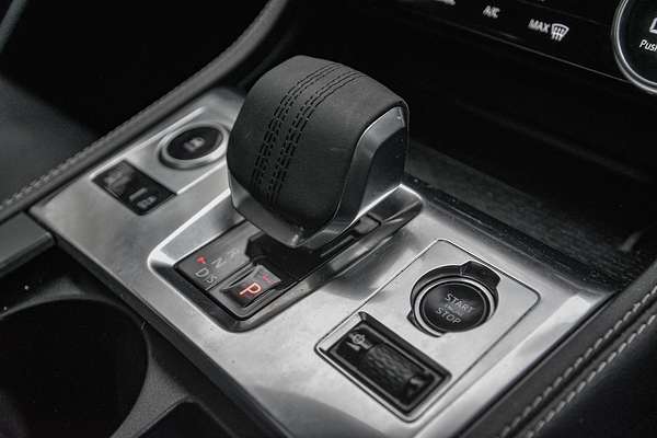 2021 Jaguar F-PACE P250 R-Dynamic SE X761