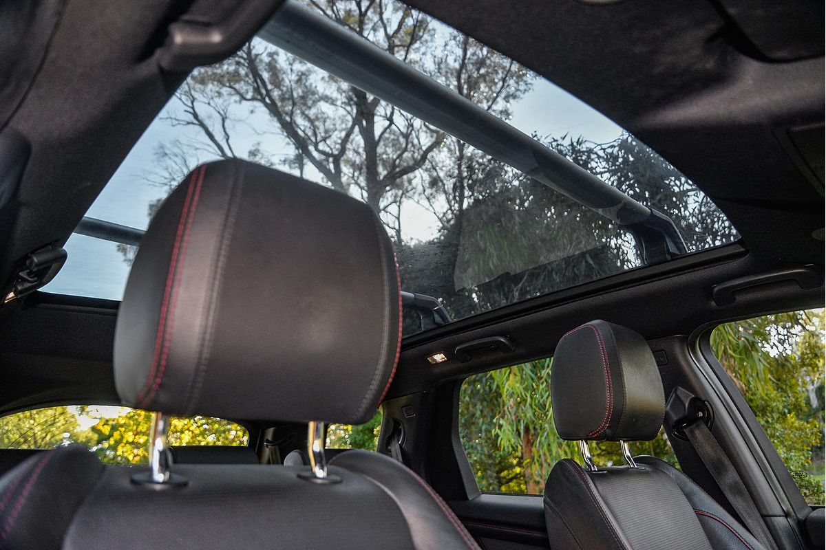 2022 Land Rover Discovery Sport D200 R-Dynamic SE L550