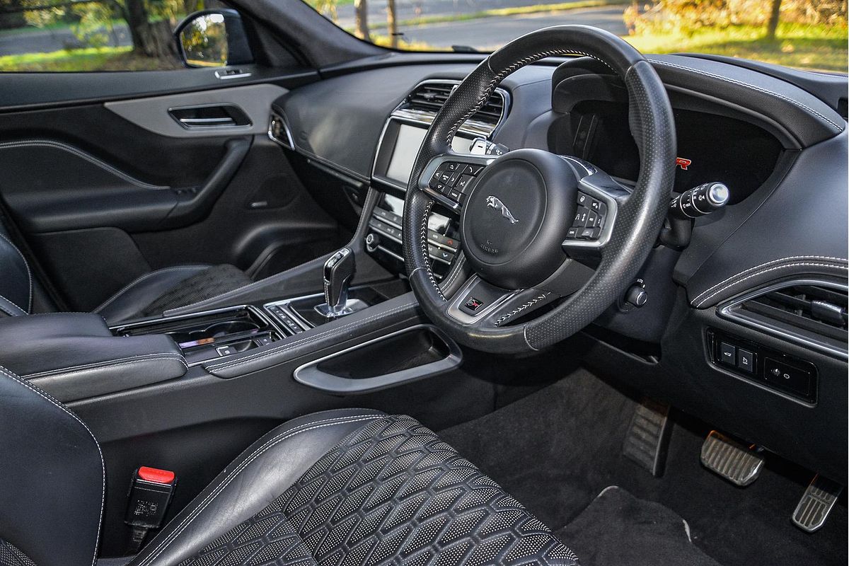 2020 Jaguar F-PACE SVR X761