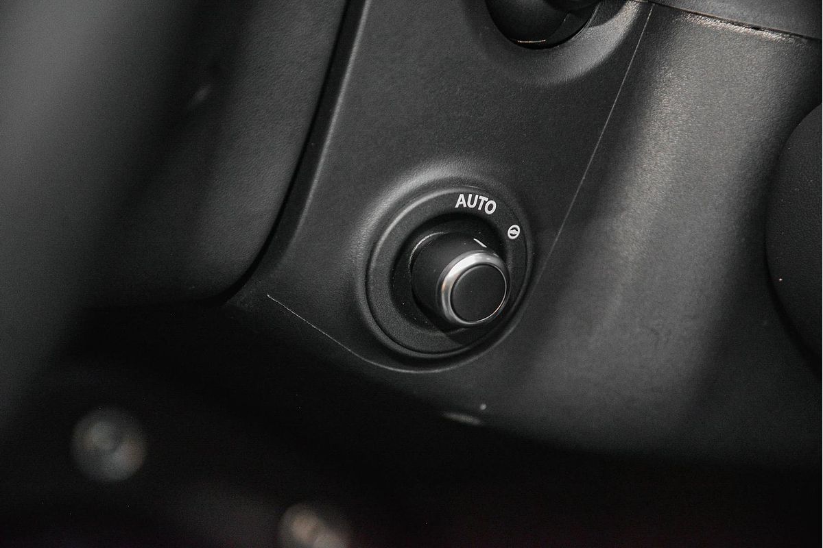 2024 Land Rover Defender 110 D350 Sedona Edition L663