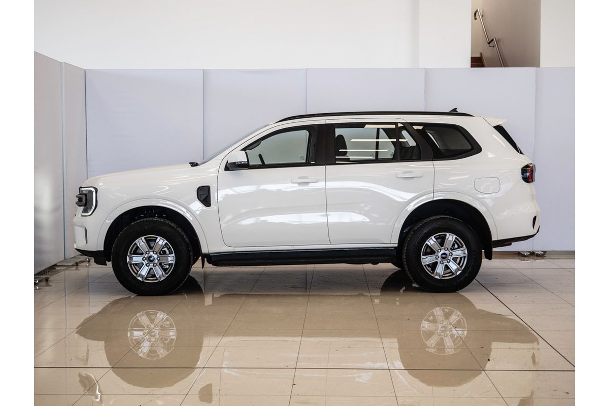2024 Ford Everest Ambiente 2.0L