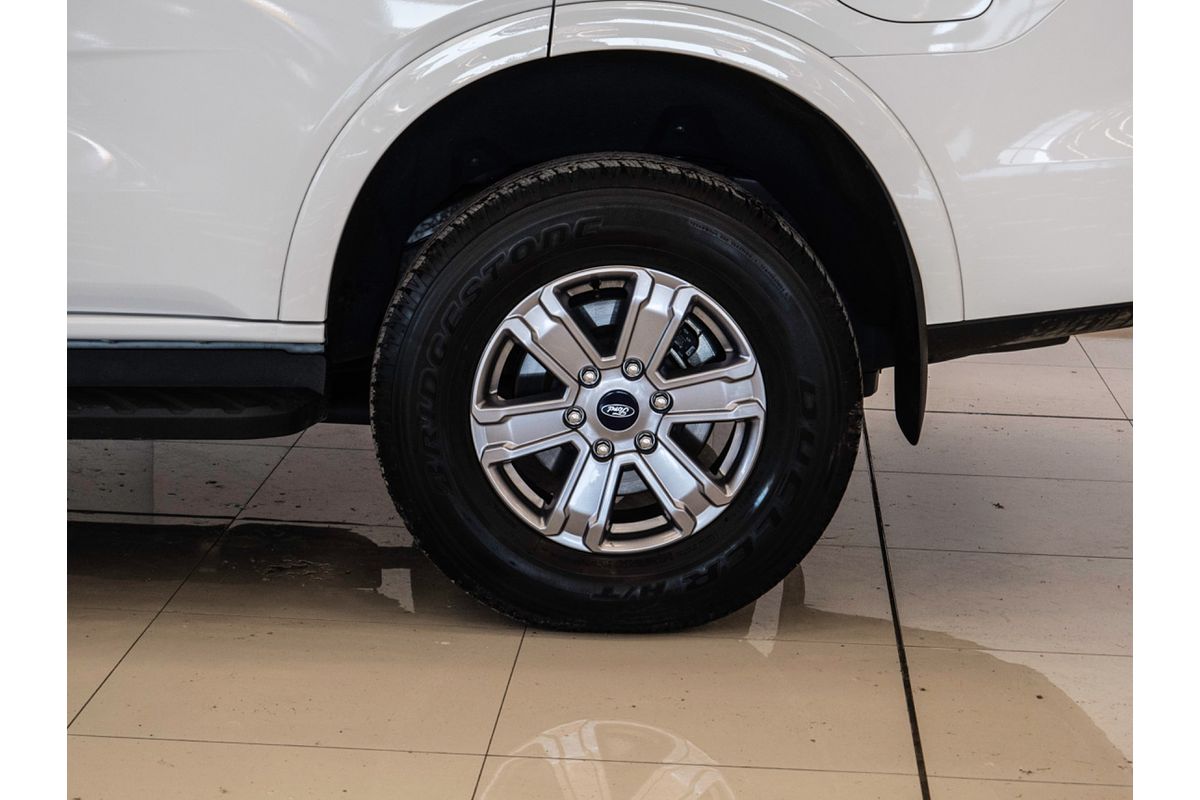 2024 Ford Everest Ambiente 2.0L