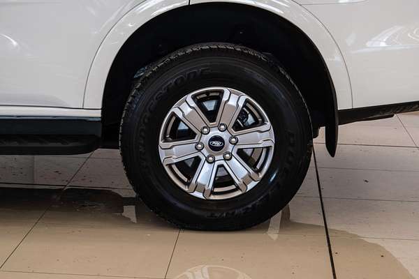 2024 Ford Everest Ambiente 2.0L
