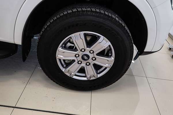 2024 Ford Everest Ambiente 2.0L