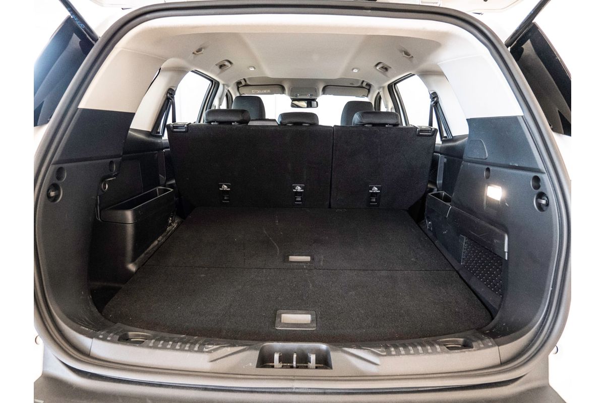 2024 Ford Everest Ambiente 2.0L