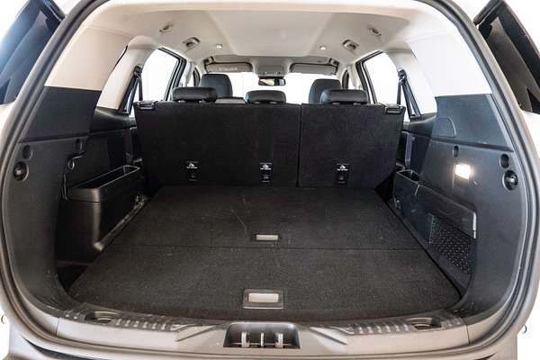 2024 Ford Everest Ambiente 2.0L