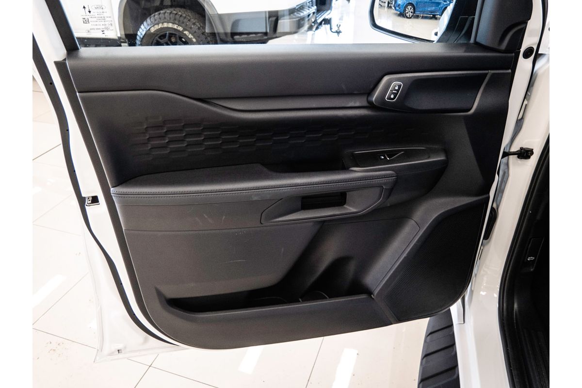 2024 Ford Everest Ambiente 2.0L