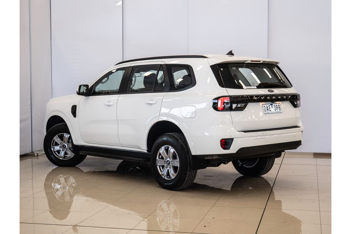 2024 Ford Everest Ambiente 2.0L