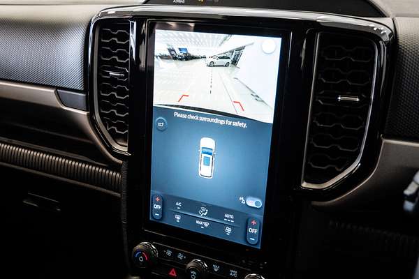 2024 Ford Everest Ambiente 2.0L