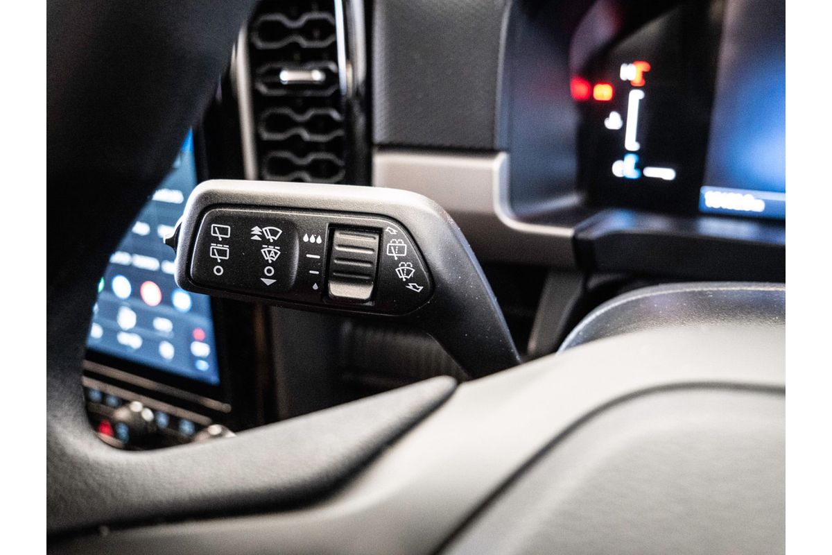 2024 Ford Everest Ambiente 2.0L