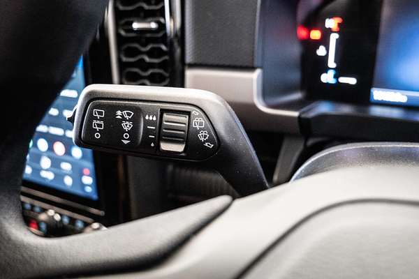 2024 Ford Everest Ambiente 2.0L